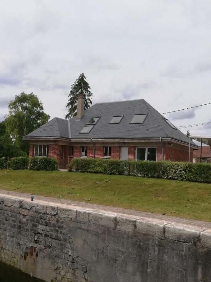 La maison de la Vallée Villa Froissy  Exterior foto